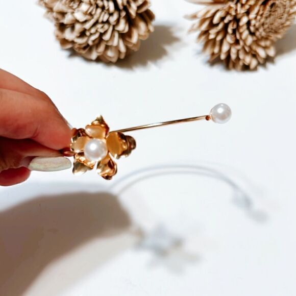 Flower cuff bracelet M153 - Picture 4 of 7